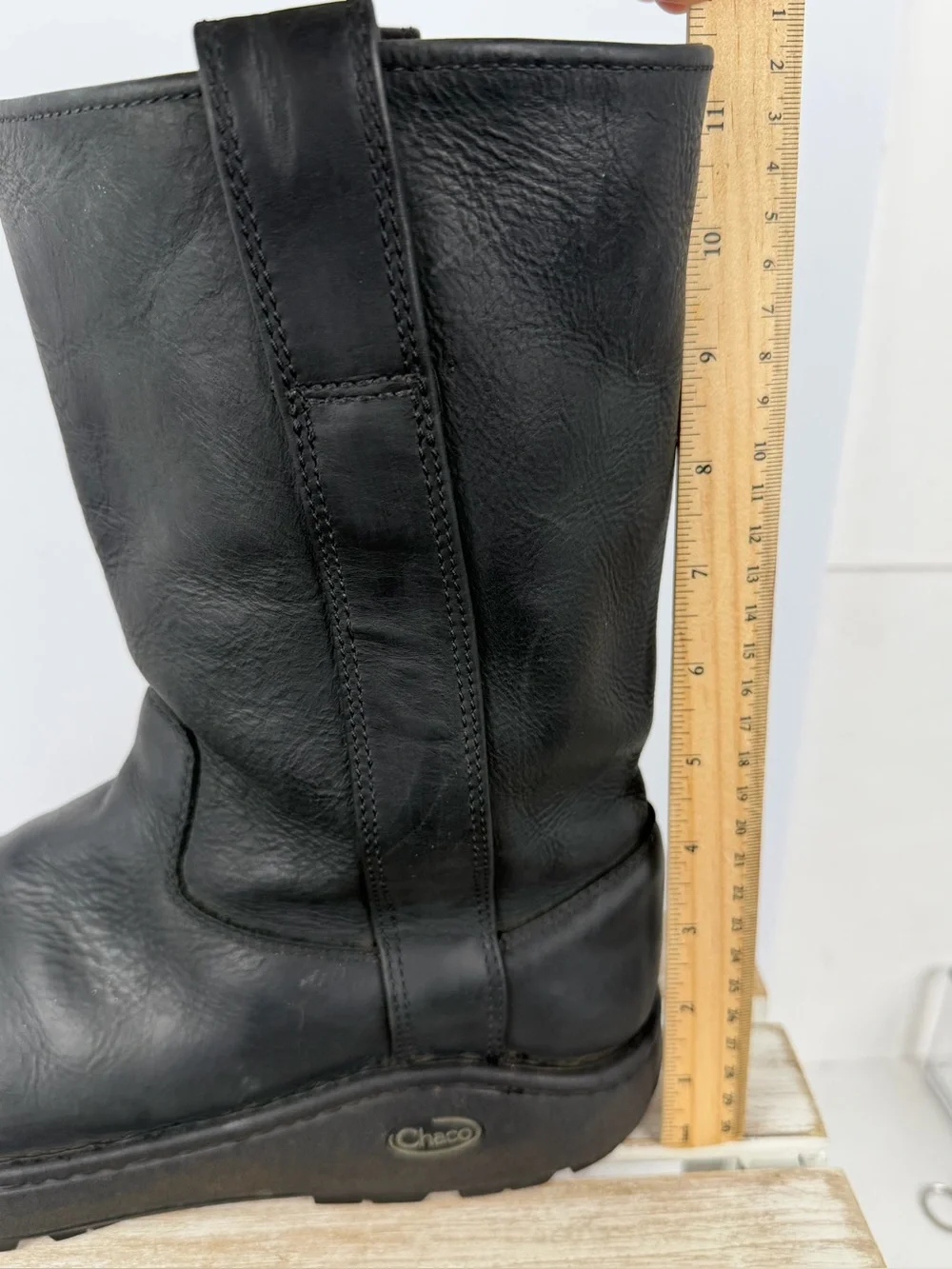 Chaco Credence tall leather boots men’s size 11.5 Vibram Nurl rubber outsole